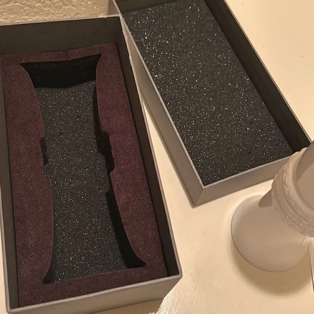 New in box Katy Briscoe Home Bone China White Bisque Small Vase 7.5”  Giftable